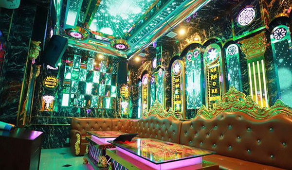 Không gian nội thất của karaoke Hoàng Yến