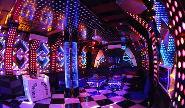 Karaoke Olala Hạ Long có thiết kế hiện đại