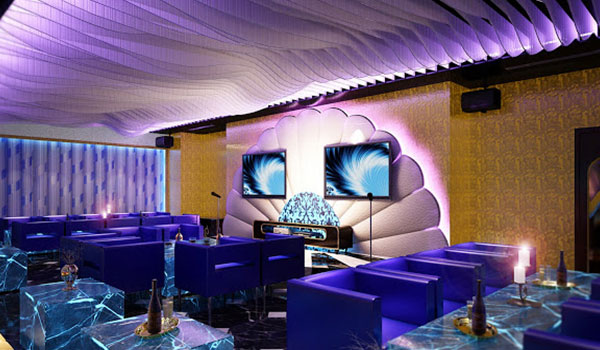 Karaoke Center mang màu sắc đặc trưng khác biệt