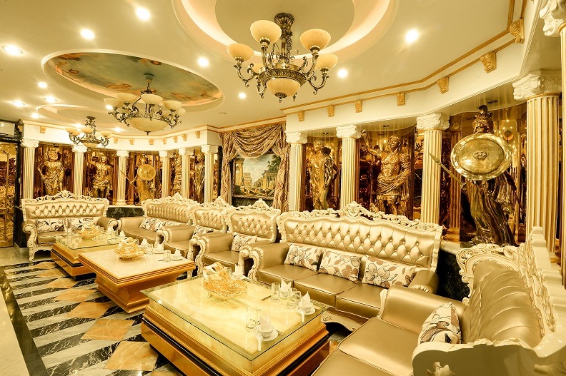 Không gian sang trọng của karaoke Kingdom Phạm Viết Chánh