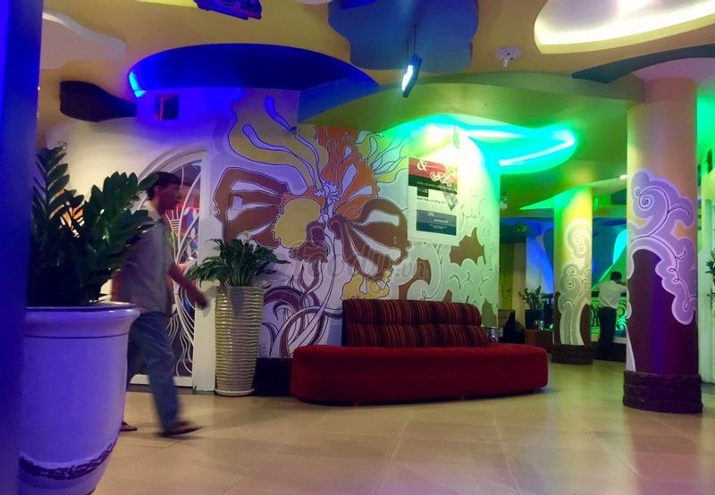 Nnice Phan Văn Trị khá đặc biết với style thiết kế trẻ trung