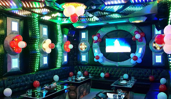 Không gian karaoke Queen đậm chất hiện đại
