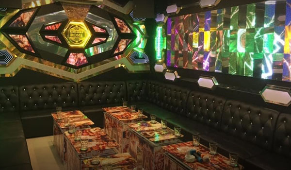 Không gian karaoke Rome quận 11
