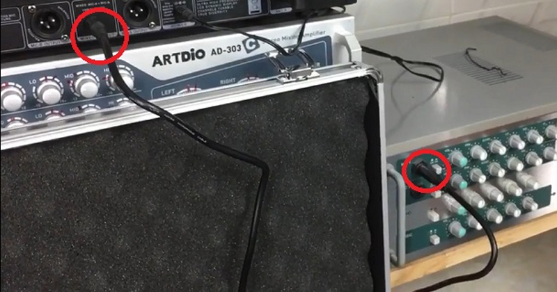 Dây tín hiệu giữa đầu phát và amply không ổn định