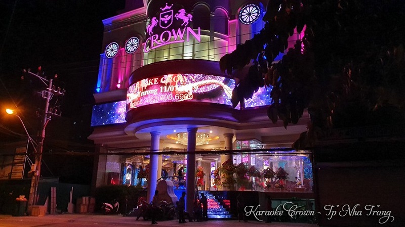 Không gian karaoke Crown Nha Trang sang trọng, đẳng cấp
