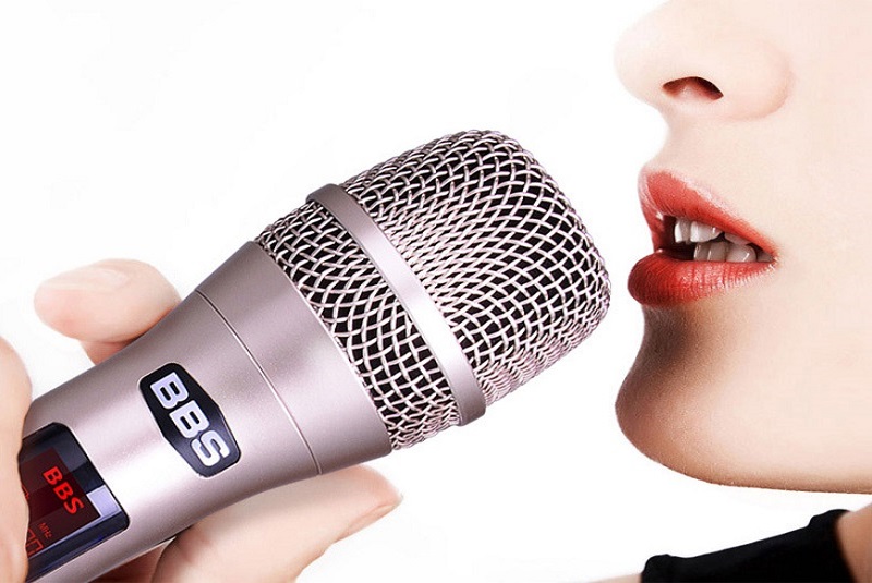 Tại Sao Micro Hát Karaoke Bị Hú 