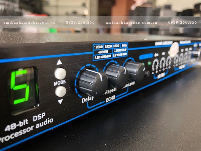 Vang cơ karaoke