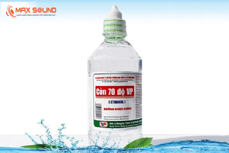 Vệ sinh micro bằng cồn y tế